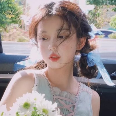 拉莉萨